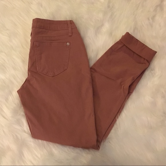 🎉Dusty Rose Juniors Jeans - Picture 1 of 5